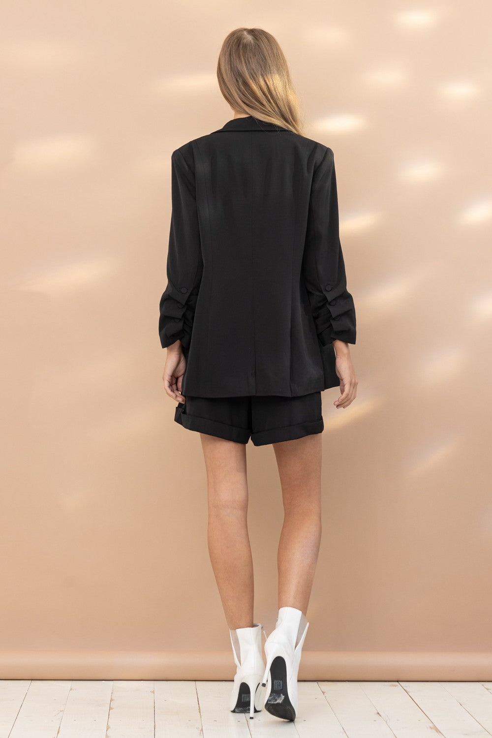 Single Blazer Covered Button Closure Wrinkle