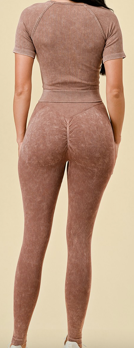 SEAMLESS 2PC WASH SET