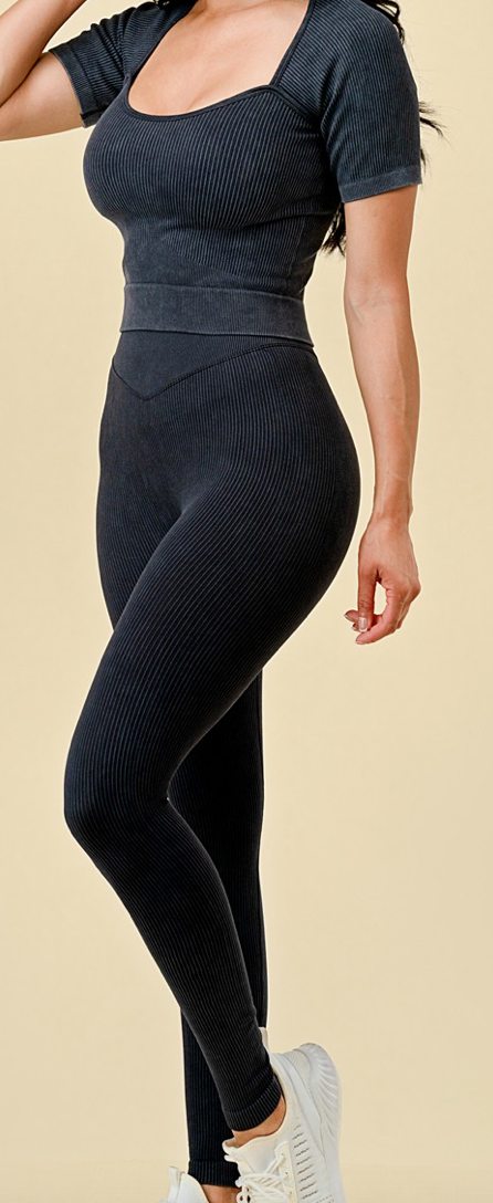 SEAMLESS 2PC WASH SET